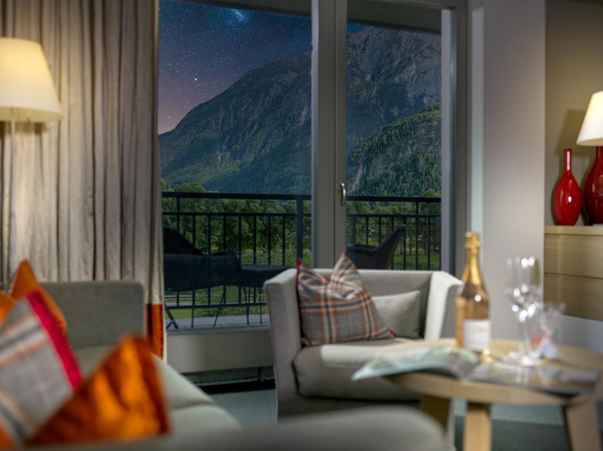 Dolomitengolf Suites Lavant Bagian luar foto